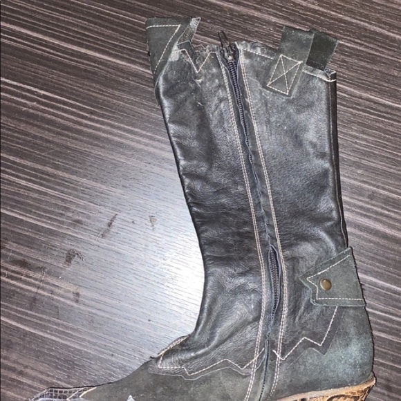 Women’s leather boots Size 5 (35) - Picture 5 of 8